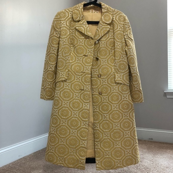 Vintage Rothmoor Coat Gold Full Length Button Down Fully Lined Winter Overcoat - Picture 4 of 17